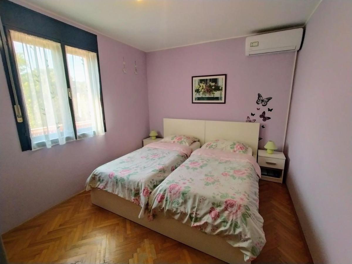 Apartments Villa Sabina Pula Luaran gambar