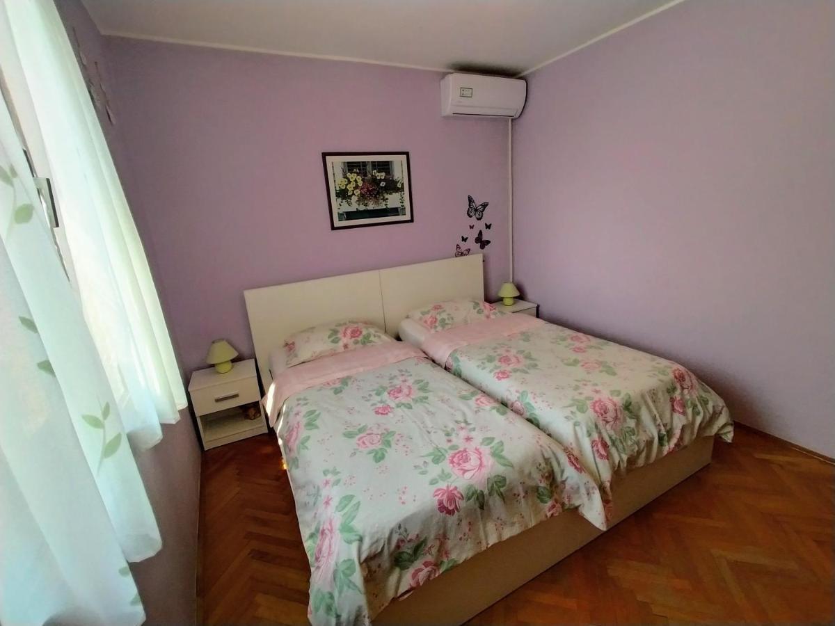 Apartments Villa Sabina Pula Luaran gambar