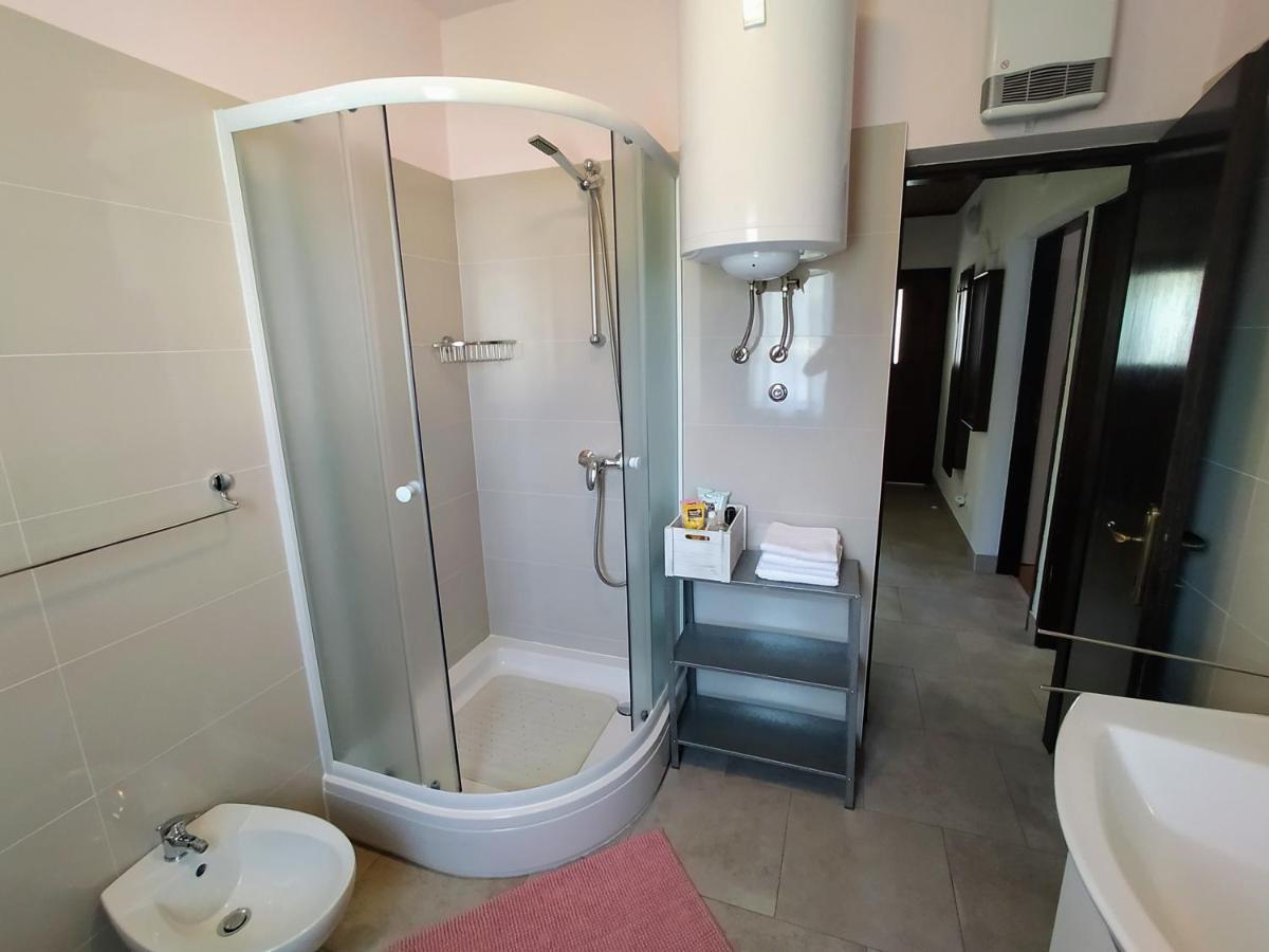 Apartments Villa Sabina Pula Luaran gambar